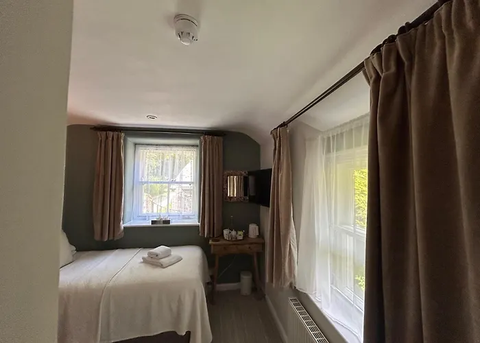 Yewfield Vegetarian Guest House